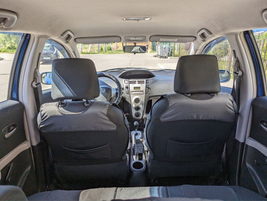 Toyota Yaris, 1.3, робот, 2006