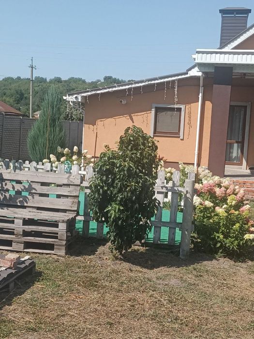 Сучасний будинок з новим ремонтом, 124 м², 12 соток в Чугуєві