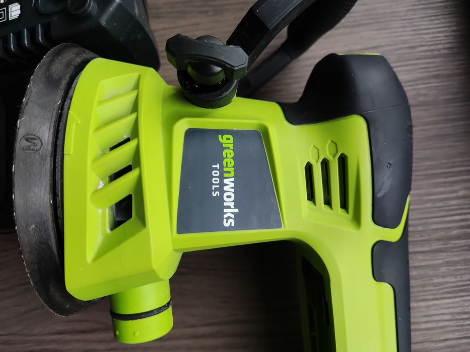 Шлифовальная машина аккумуляторная Greenworks G24ROS (с 1 АКБ и ЗУ)