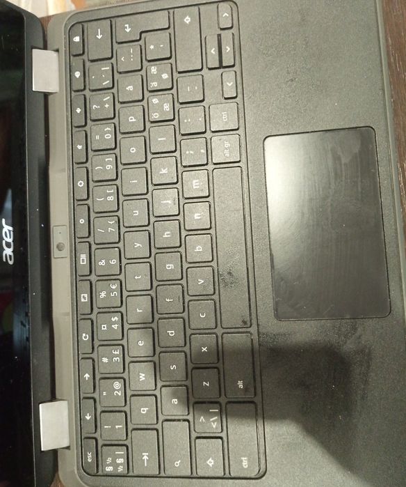 Laptop Acer chromebook celeron R751T model N16Q14