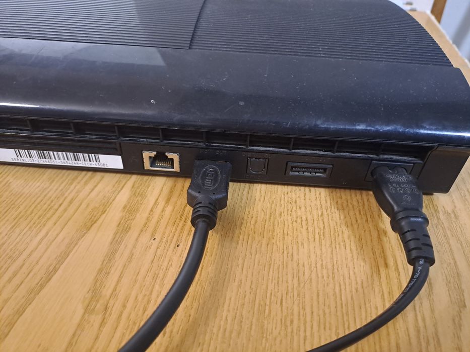Продаю Sony Playstation 3