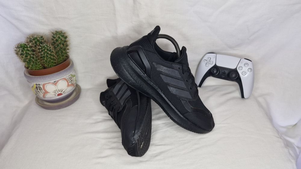 Бігові кросівки Adidas Pureboost 5.Розмір 39