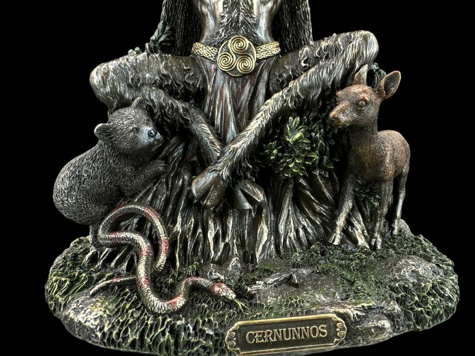 Siedzący Nordycki Bóg Cernunnos Veronese (Wu77059a4)