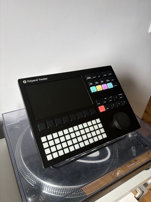 Polyend Tracker + akcesoria