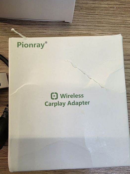 Bezprzewodowy adapter CarPlay i Android Auto 2 w 1