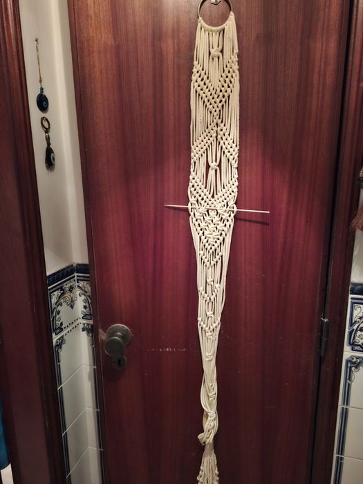 Macramé para por um vaso de vidro. Muito elegante