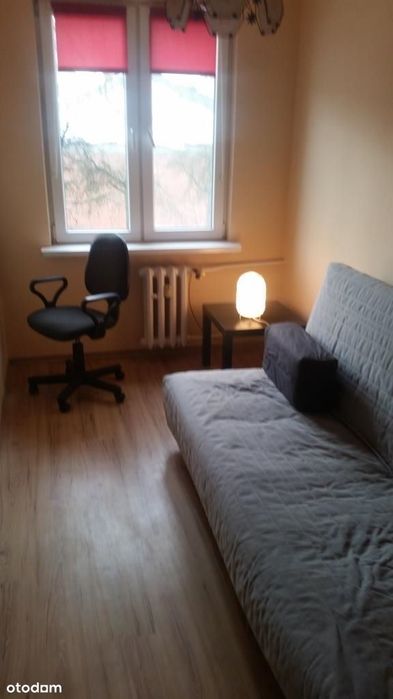 2 pokojowe mieszkanie w centrum osiedla - Widok 4