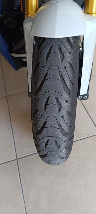 BMW F 900 R Naked