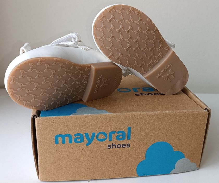 Sapato menina branco 19