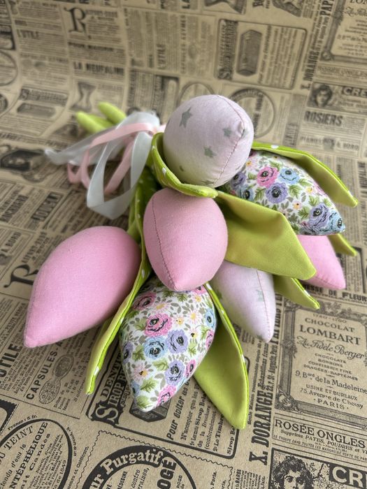 Тюльпани текстильні