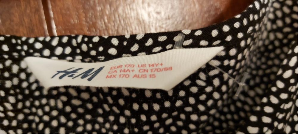 Macacão H&M  CTT GRÁTIS