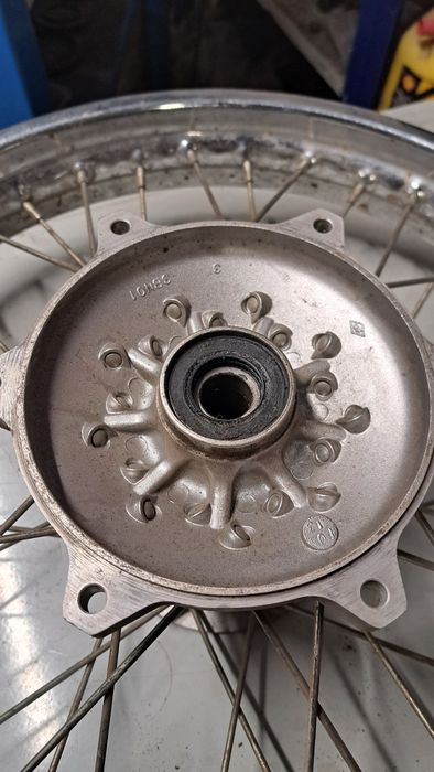 Felga koło Yamaha WR 125, DT 125 tył - idealna, prosciutka