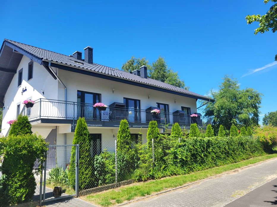 Apartamenty i pokoje nad morzem w Rowach