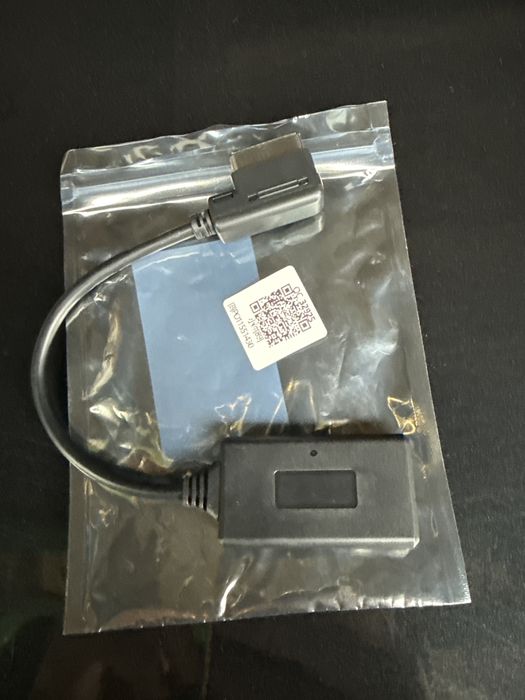 Продам блютуз  адаптер Ауді