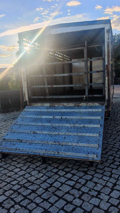 Carrinha Mitsubishi Canter 3.0 (Transporte de animais vivos)
