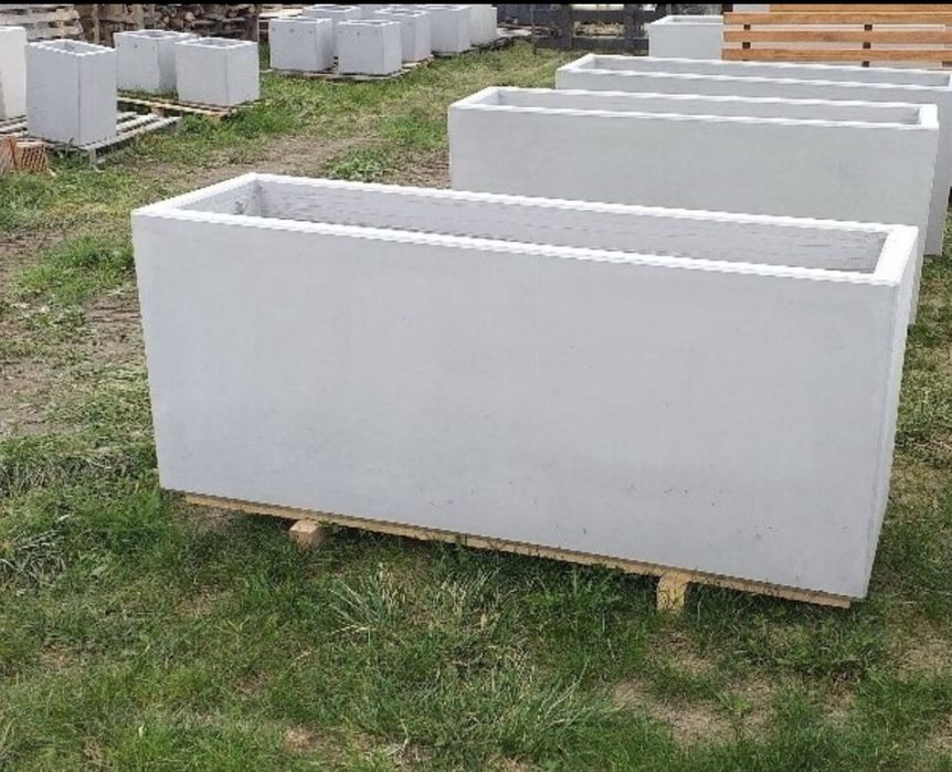 Sprzedam doniczki styropianowe