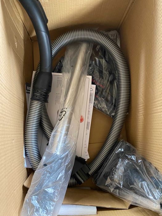 Nowy odkurzacz bezworkowy Hoover H-POWER 300  850 W