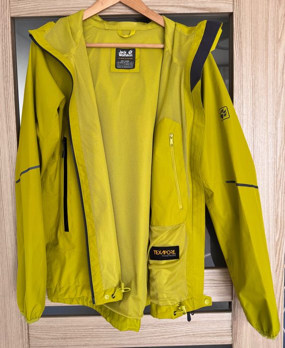 kurtka wiatrówka Jack Wolfskin; M