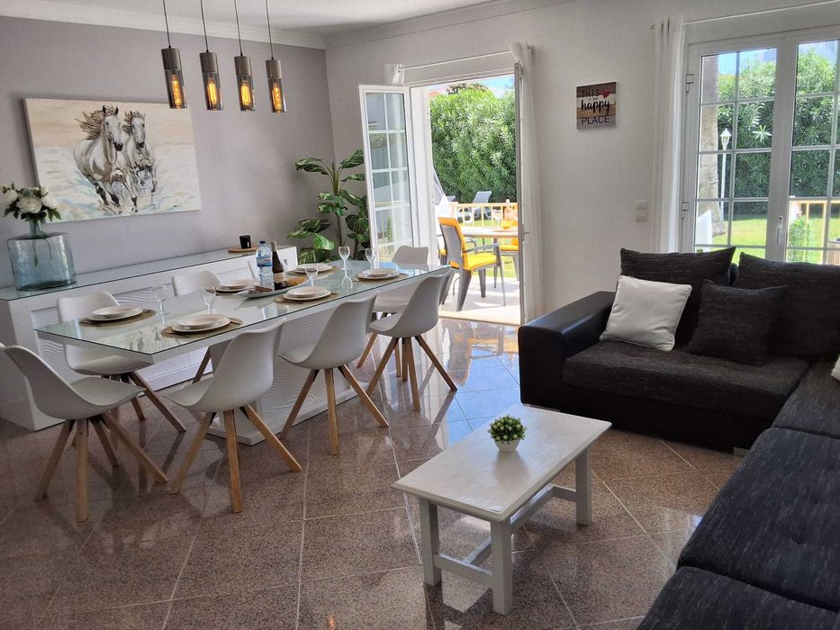 Villa p/ Ferias 4 quartos, piscina e proximo das praias -Albufeira