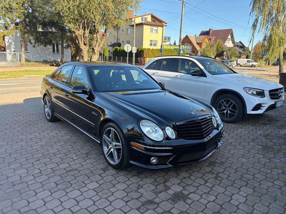 Mercedes-Benz Klasa E Mercedes E63 AMG