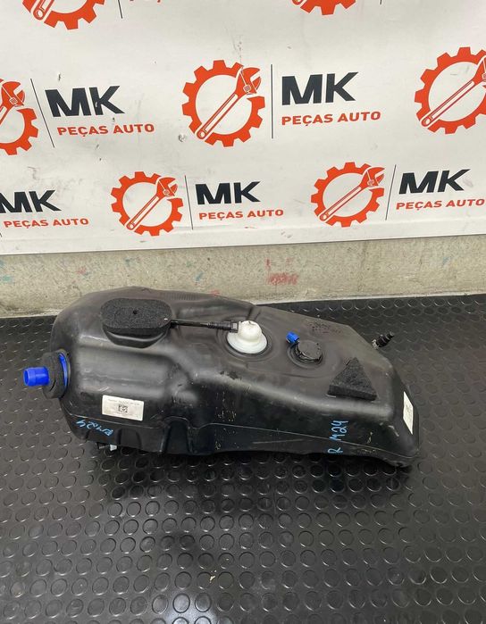 Depósito de ADblue Jaguar XE 2.0D (2016)