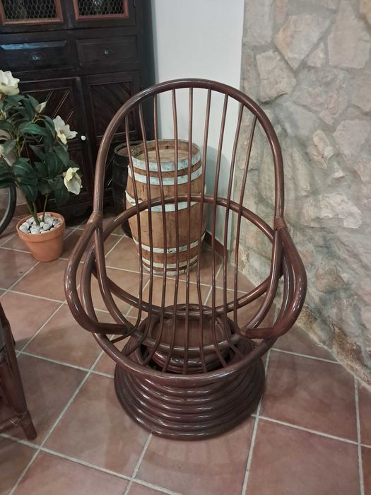 2 Cadeirões + Sofá de 2 lugares