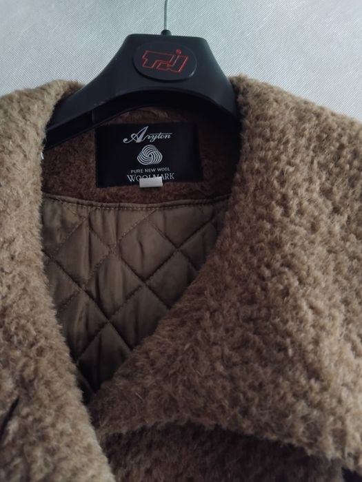 Płaszcz damski elegancki