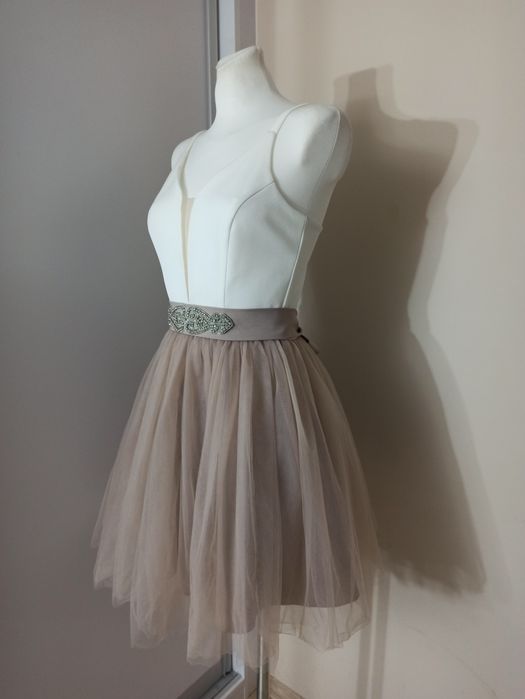 Koktajlowa sukienka Lacoria rozm. XS