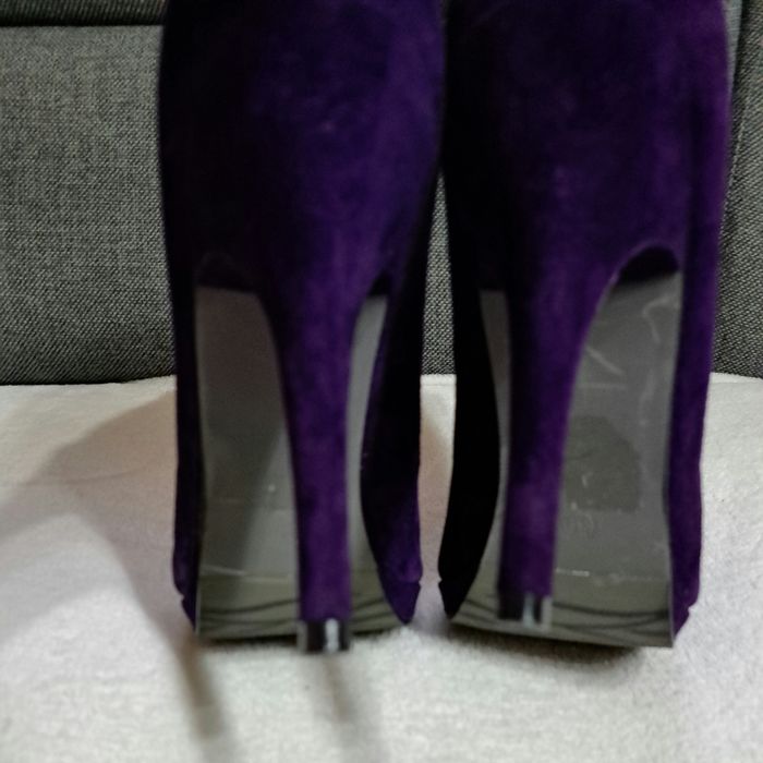 Botki damskie  fioletowe zamszowe na szpilce 39