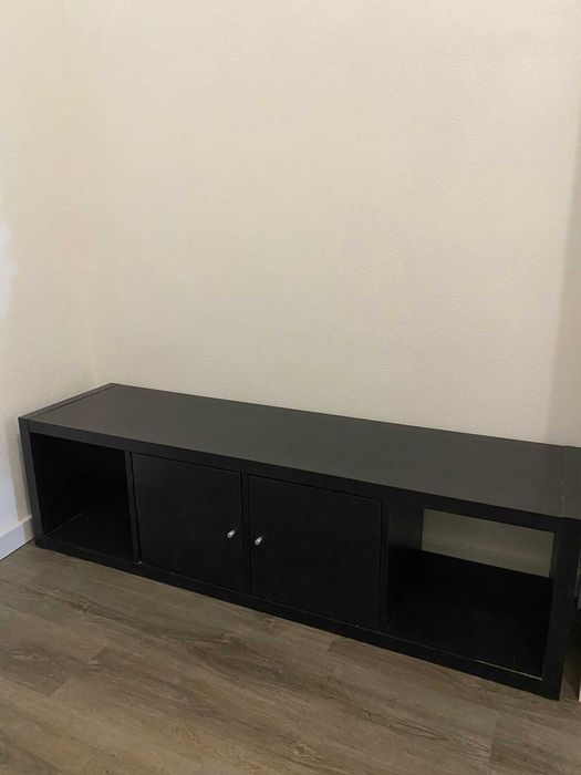 móvel de TV / móvel baixo com arrumação