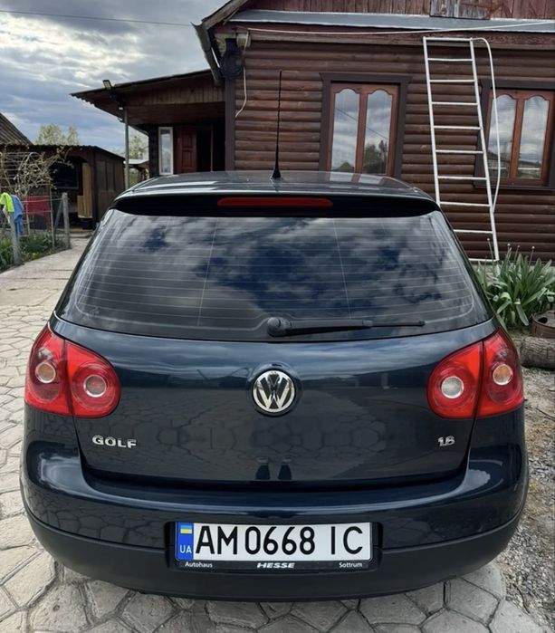 Volkswagen Golf 2005