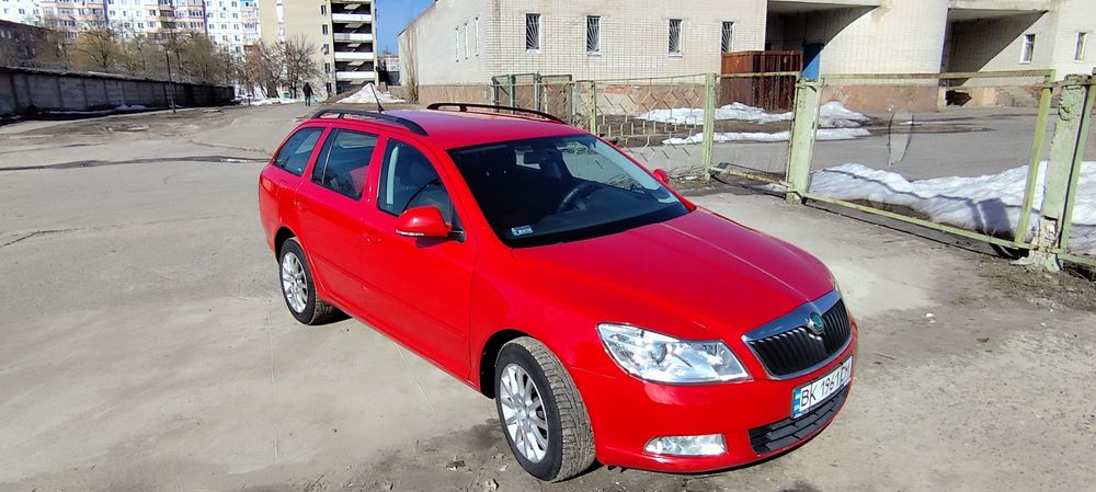 Skoda Octavia 2012 VIN TMBHT61Z7C8029835 фото оголошення 2 з 13