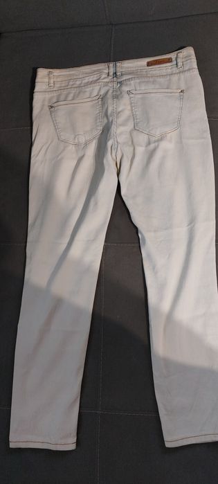 Spodnie  L/XL (2 szt)(cieniutkie a la jeans)