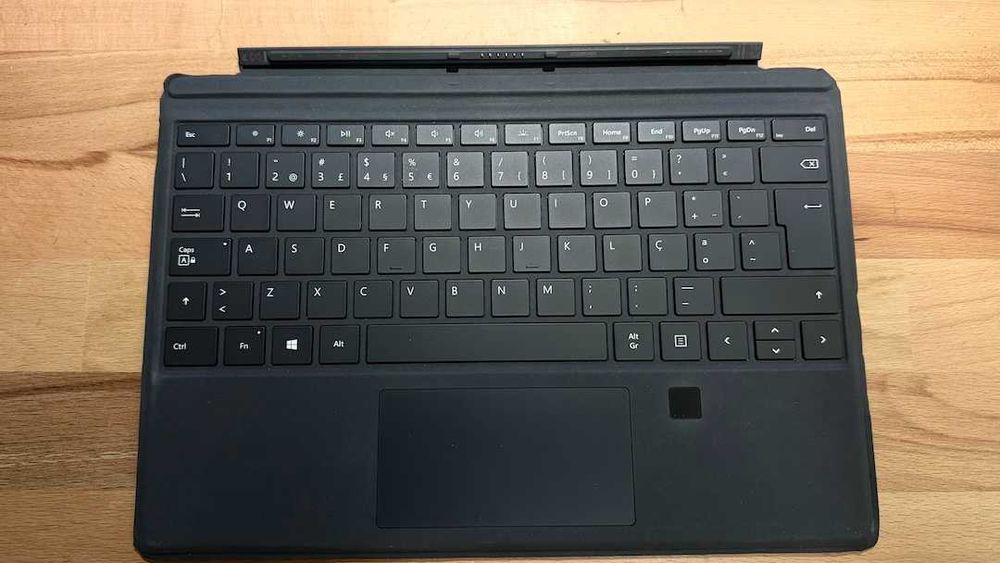 Teclado Microsoft Surface PRO c/ Leitor de Impressões digitais