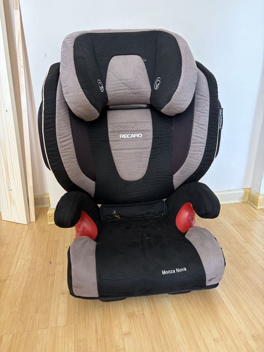 автокрісло RECARO Monza Nova (15–36 кг, ISOFIX/Seatfix)
