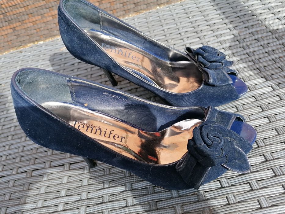 Szpilki damskie granatowe