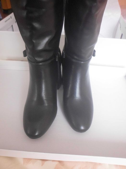 botas de cano alto como novas da marca seaside para senhora