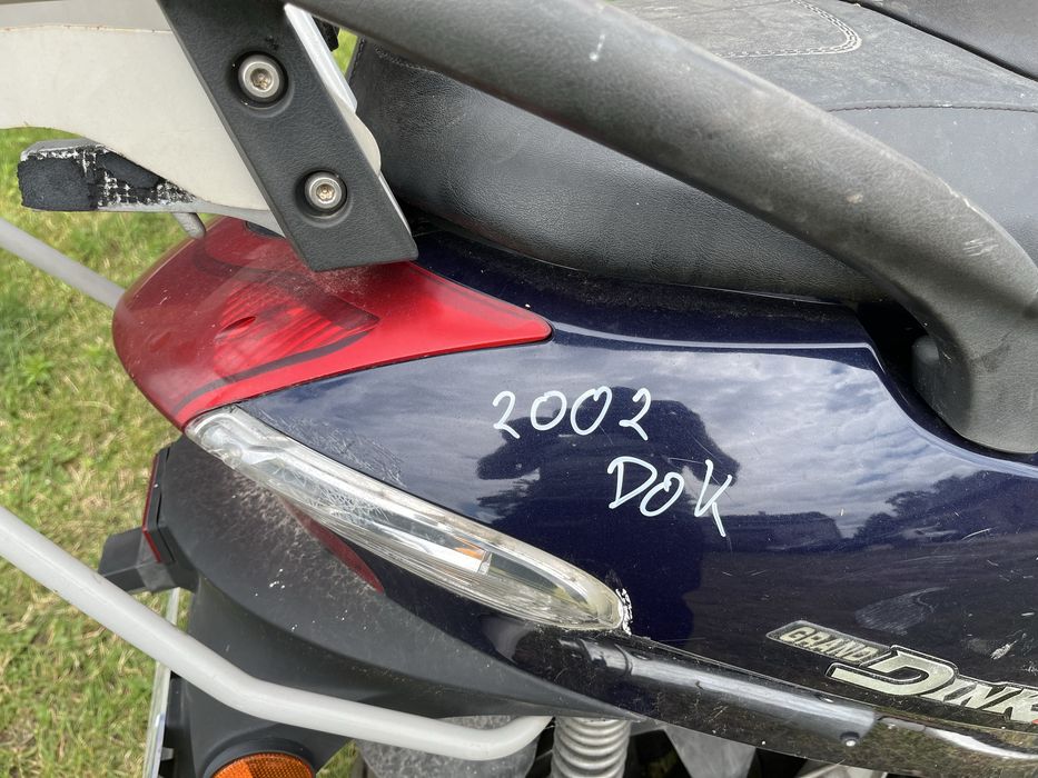 Kymco Grand Dink 125 na części czasza osłony gaźnik lusterka płozy