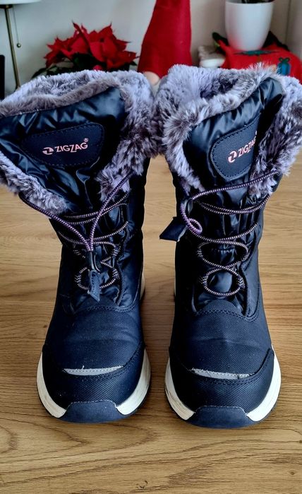 Buty śniegowce zimowe Zigzag wodoodporne rozmiar 35.
Stan bardzo dobry