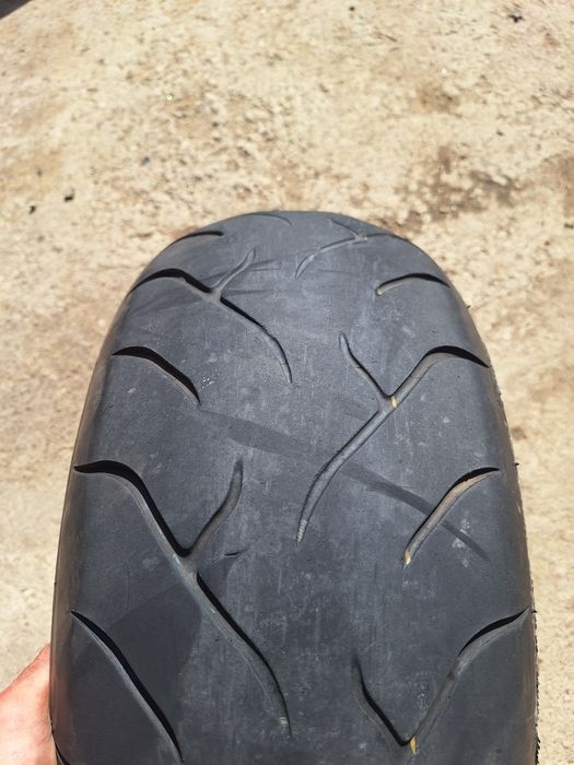 Opona motocyklowa 240/40/18 Dunlop r18