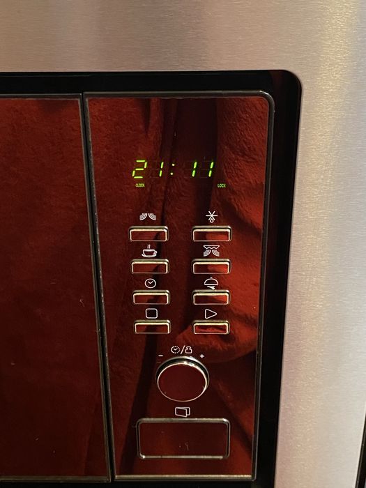 Mikrofalówka Whirlpool do zabudowy