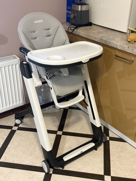 Стілець для годування Peg Perego Siesta Follow me