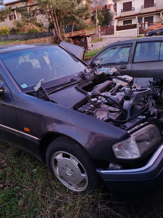 Vendo 2 Mercedes C200 e C220