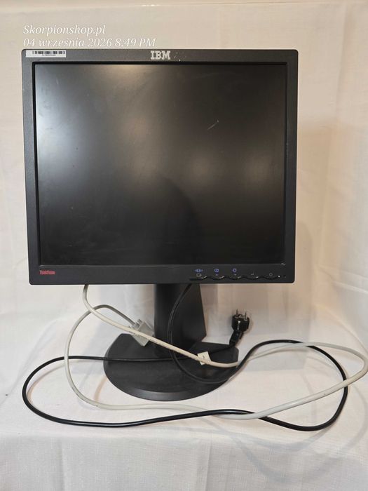 monitory komputerowe 17 , 18 oraz 21 cali IBM , Lenovo , Dell , Hyundai , Samsung , Nec