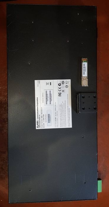 Zyxel мережевий маршрутизатор комутатор роутер MES3500-24