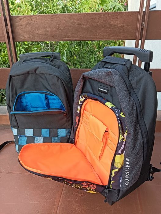 Duas mochilas Quiksilver c/rodas