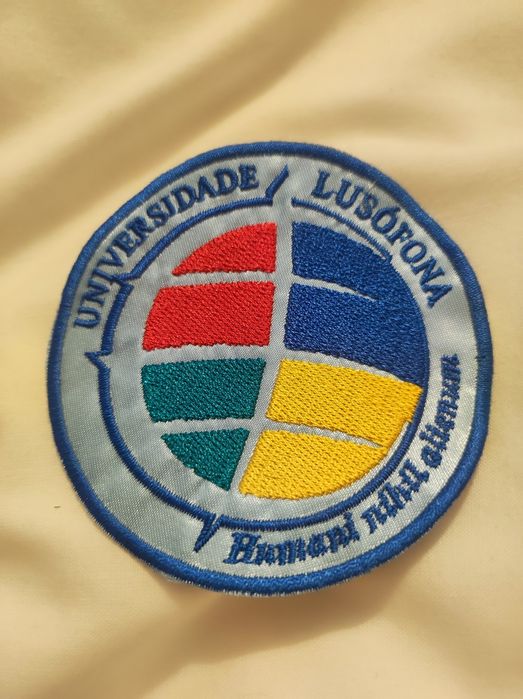 Emblemas académicos 1€ cada