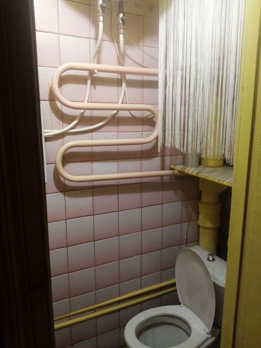 1-м квартира м. Чернігівська 7 хв пішки