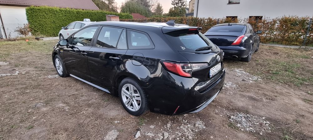 Wynajem aut samochodów dostepne od reki Hybryd +gaz