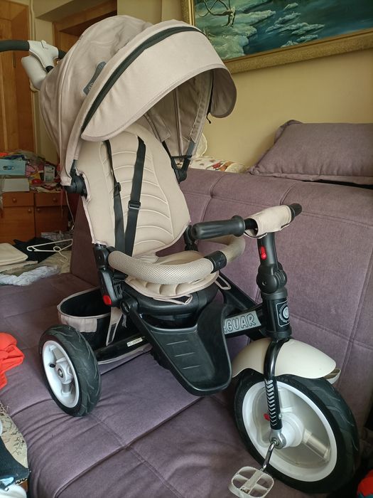 Дитячий трьохколісний велосипед